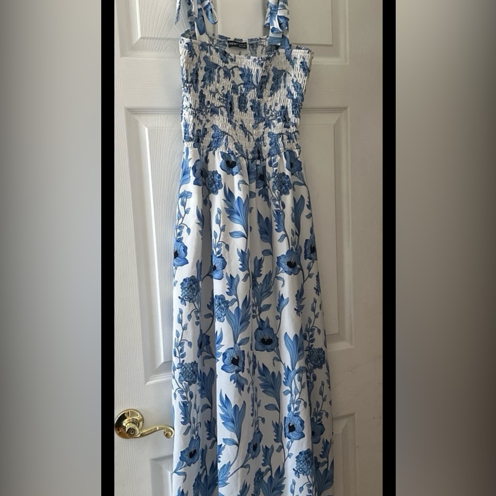 SHEIN Blue and White Floral Maxi Dress